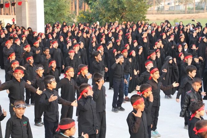 اجرای سرود «مادر» با حضور ۴۵۰ نفر در دشتستان
