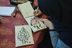 نهمین نمایشگاه گروهی نقاشیخط در اصفهان برپا شد