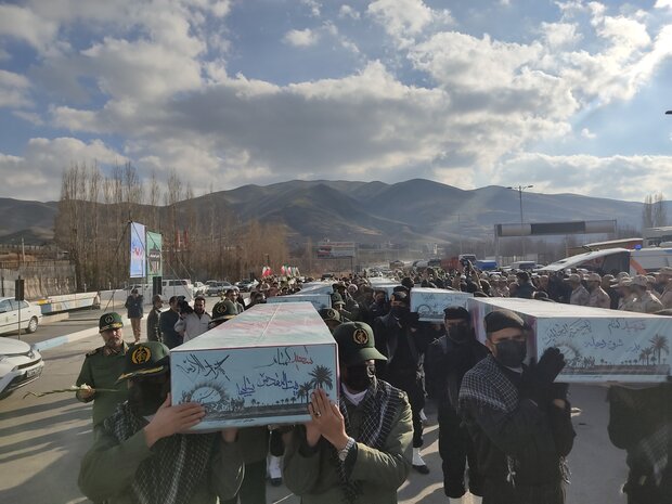 مراسم استقبال از پیکر مطهر ۸ شهید گمنام دفاع مقدس در کردستان 