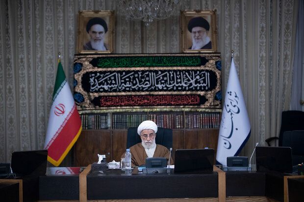 حضرت زهرا(س)یک مکتب هستند که درهمه ابعاد زندگی قابلیت پیروی دارند حضرت زهرا(س)یک مکتب هستند که درهمه ابعاد زندگی قابلیت پیروی دارند