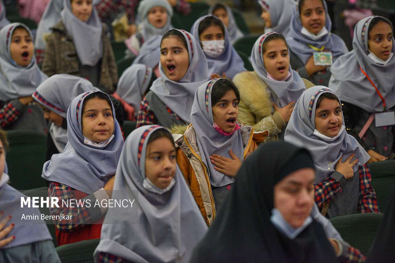 سواد رسانه با روخوانی کتاب درسی آموختنی نیست