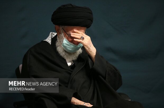 Leader attends mourning ceremony of Hazrat Fatima al-Zahra
