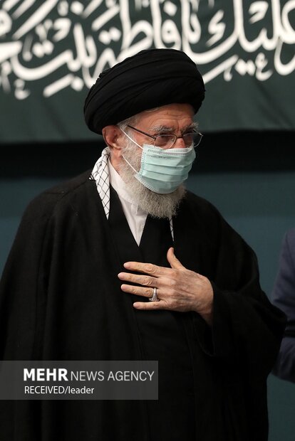 Leader attends mourning ceremony of Hazrat Fatima al-Zahra
