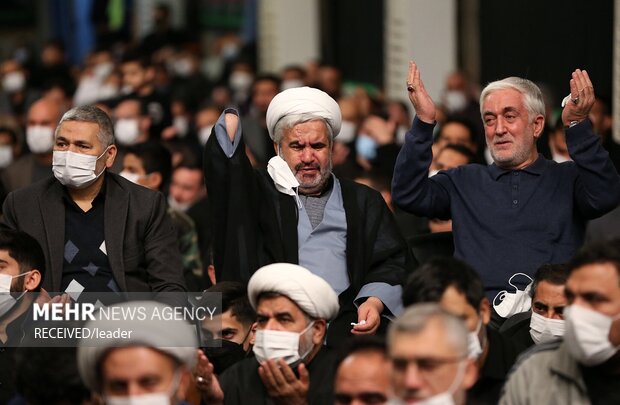 Leader attends mourning ceremony of Hazrat Fatima al-Zahra
