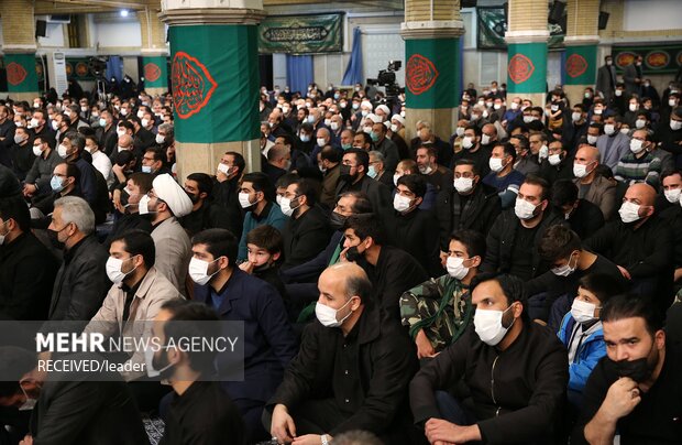 Leader attends mourning ceremony of Hazrat Fatima al-Zahra
