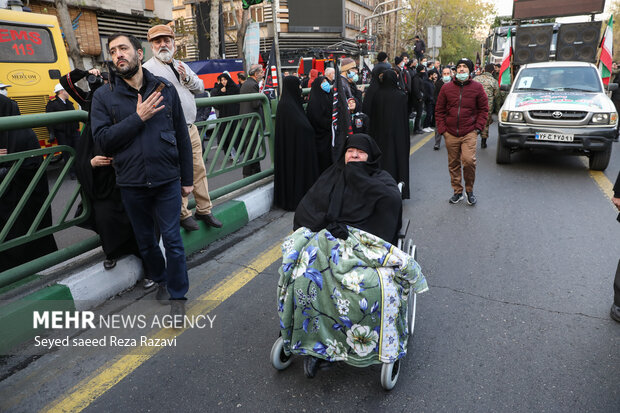 مراسم تشییع پیکر پاک و مطهر دویست شهید گمنام دوران دفاع مقدس در تهران صبح امروز سه شنبه ۶ دی ماه ۱۴۰۱ همزمان با شهادت حضرت فاطمه (سلام الله علیها) و مقارن با ایام شهادت سپهبد شهید حاج قاسم سلیمانی و روز جهانی مقاومت با حضور خانواده‌های معظم شهدا، و عاشقان شهدا و با سخنرانی حجت الاسلام سید ابراهیم رئیسی رئیس جمهور از دانشگاه تهران به سمت معراج شهدا برگزار شد