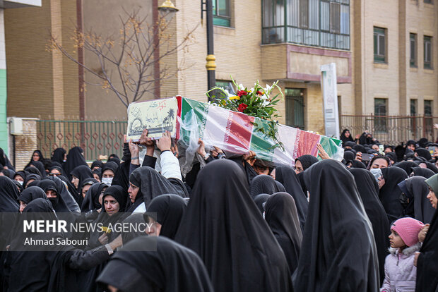 تشییع پیکر مطهر دو شهید گمنام در سمنان