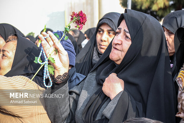 تشییع پیکر مطهر دو شهید گمنام در سمنان