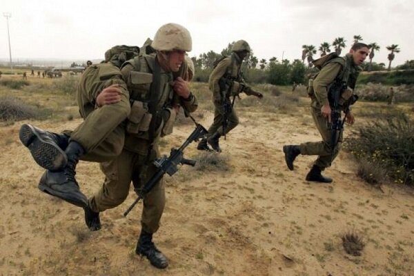 قوّات الاحتلال الصهيوني تُجري تدريبات عسكرية في غلاف غزة