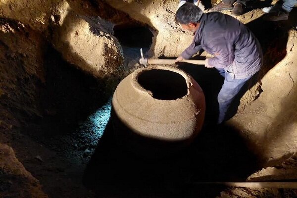 خمره‌های مربوط به دوره ساسانی در ارومیه کشف شد