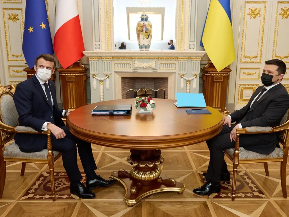 Zelensky- Macron