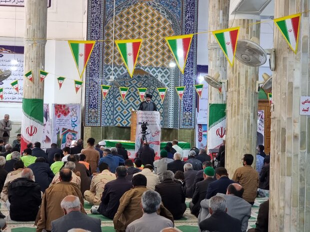 ۹ دی روز تجلی وحدت ملت ایران حول محور ولایت است
