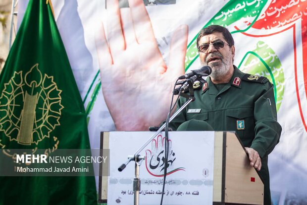 تحسین بصیرت ملت از ۹ دی ۸۸ تا حوادث ۱۴۰۱/سخنرانان محوری چه گفتند؟