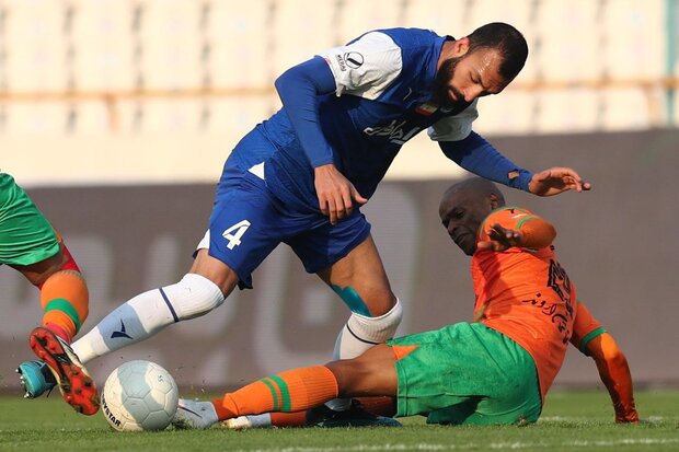 صعود استقلال به صدر جدول/ بازی مس به سود پرسپولیس و گل گهر