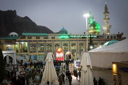 VIDEO: People visit Martyr Soleimani tomb in Kerman