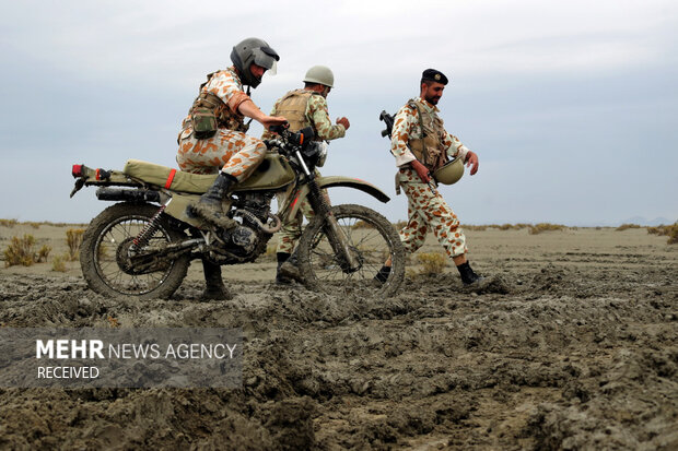 Iran Army Ground Forces exercise
