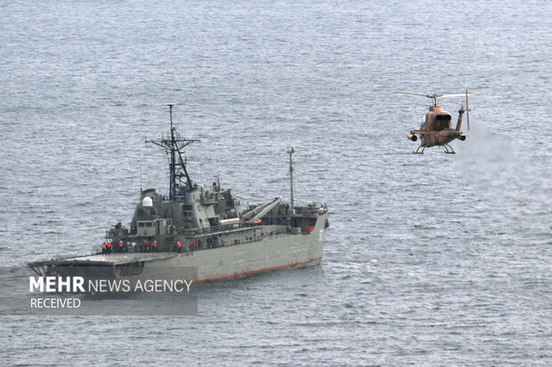 Iran Army naval and ground forces joint drill