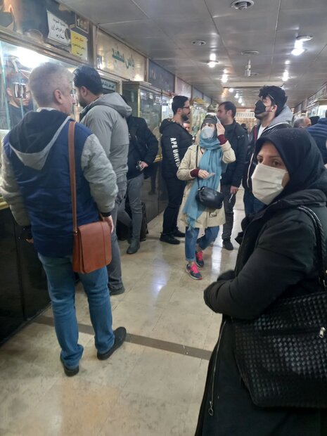 تجمع محدود در بازار آهنگران تهران