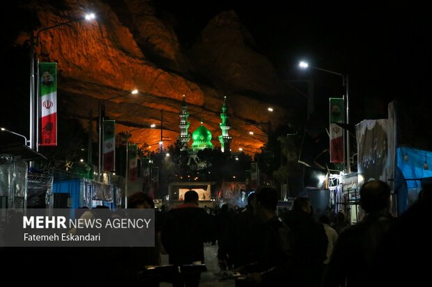 خیل عظیم عاشقان سردار سلیمانی در «طریق‌القاسم» برای زیارت فرمانده آسمانی