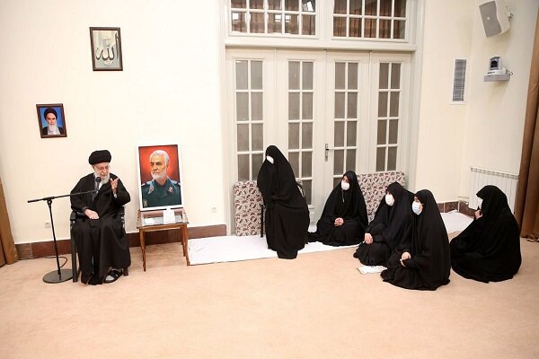 Leader hails Gen. Soleimani role in reviving Resistance Front