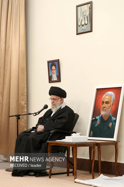 Leader's meeting with Martyr Soleimani's HQ members