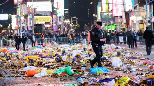3 police officers near Times Square injured in machete attack