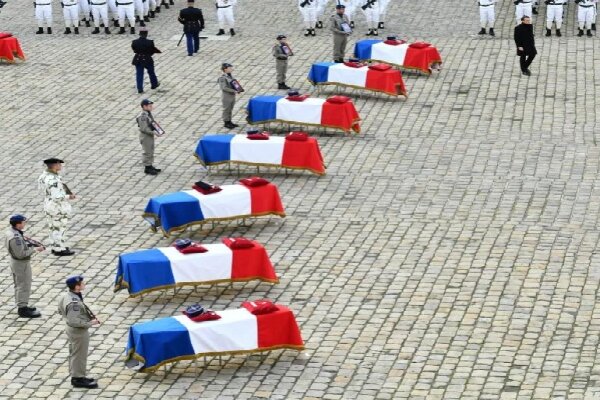 فرانسه در سالی که گذشت؛ از اخراج از افریقا تا تورم و اعتصاب