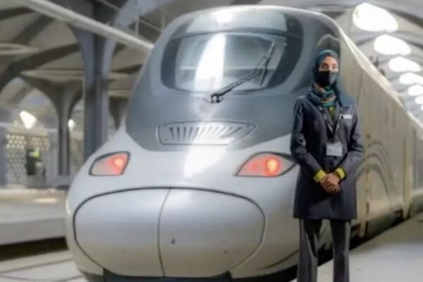 راهبری قطار زنان در عربستان