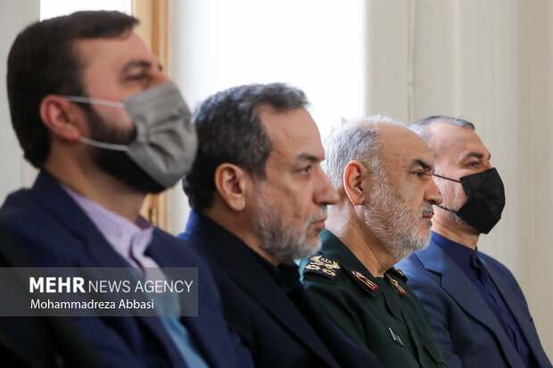 مراسم بزرگداشت سردار شهید حاج قاسم سلیمانی در وزارت امور خارجه 6