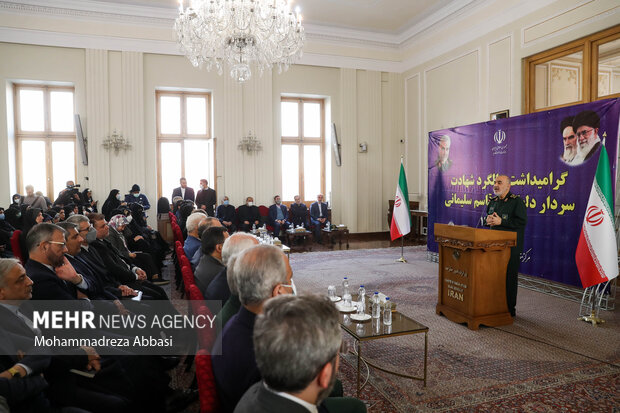 مراسم بزرگداشت سردار شهید حاج قاسم سلیمانی در وزارت امور خارجه 19