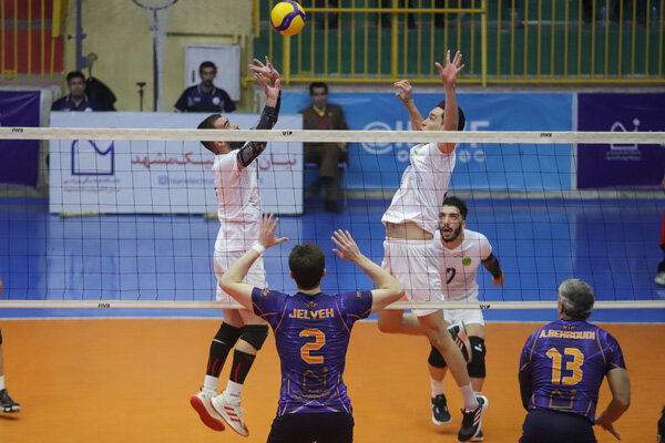 تقابل جذاب در یزد و تلاش شهداب برای جبران/صدرنشین نمی خواهد ببازد