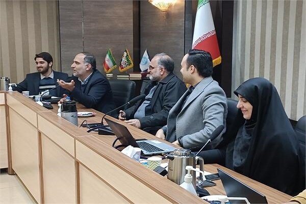 بازشناسی طبقه خلاق در جامعه بانوان سبب حل بسیاری از مشکلات میشود