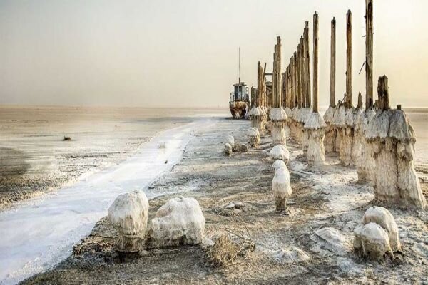 Transfering water from Aras river to Lake Urmia to be started