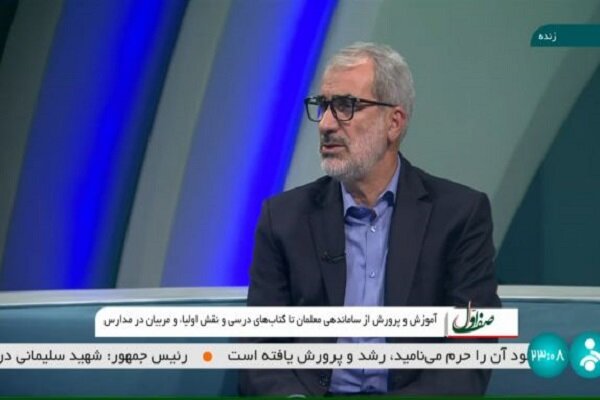 پرداخت پرغصه حقوق معلمان؛ با استعفای وزیر خاتمه مییابد؟