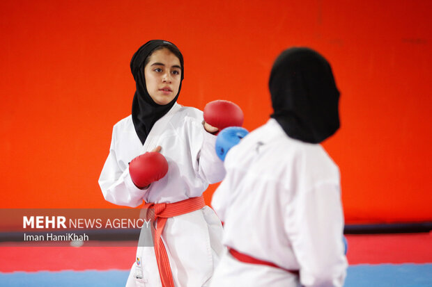 اردوی تیم ملی کاراته دختران در همدان