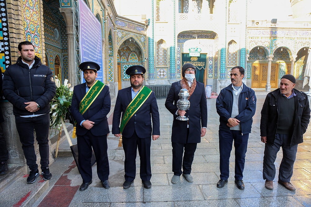مزار شهید مظفرینیا سر تیم حفاظت سردار سلیمانی در قم غبار روبی شد مزار شهید مظفرینیا سر تیم حفاظت سردار سلیمانی در قم غبار روبی شد