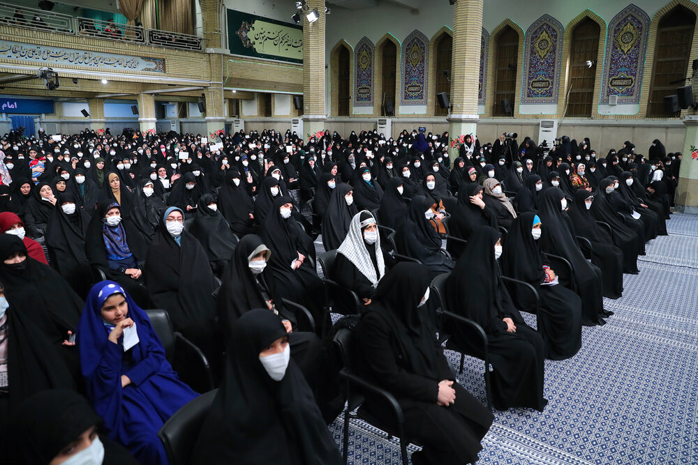 در دیدار بانوان با رهبر انقلاب چه گذشت؟