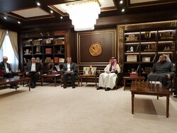 رئیس کل بانک مرکزی به قطر سفر کرد