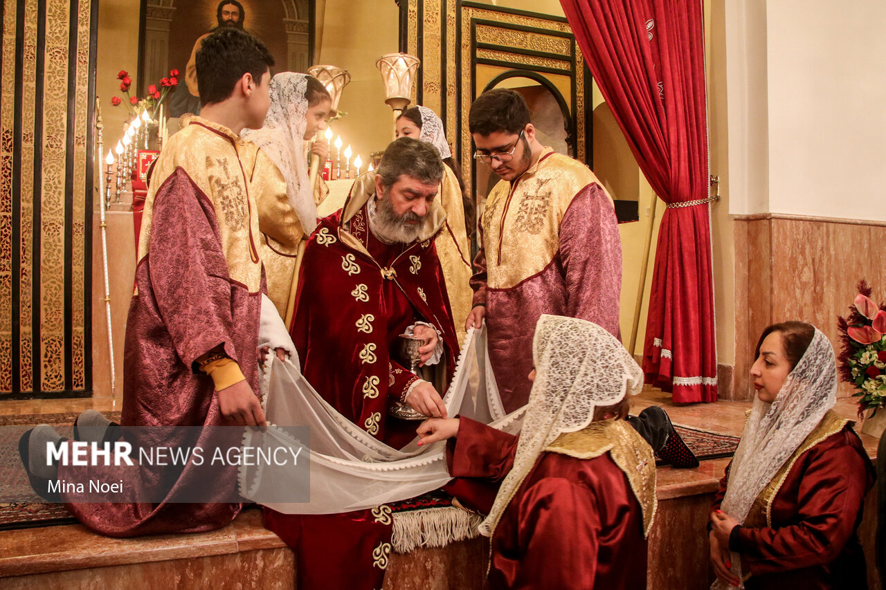 Mehr News Agency - Religious rituals at Saint Mary Church of Tabriz