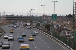 تردد در بزرگراه‌ تهران - کرج در هر دو مسیر روان است