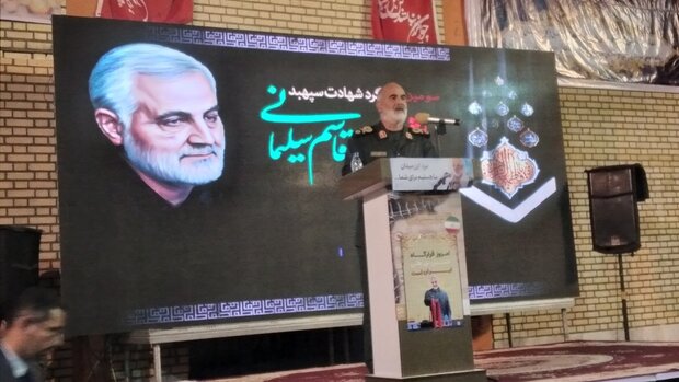 سردار سلیمانی مدیریت و روحیه جهادی و انقلابی داشت