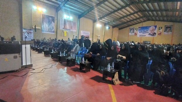 سردار سلیمانی مدیریت و روحیه جهادی و انقلابی داشت