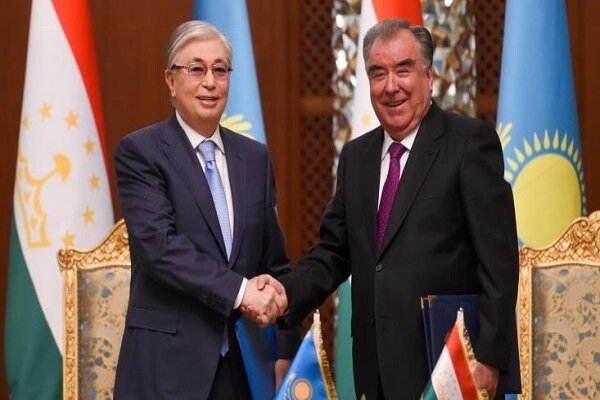 رایزنی رؤسای جمهور تاجیکستان و قزاقستان