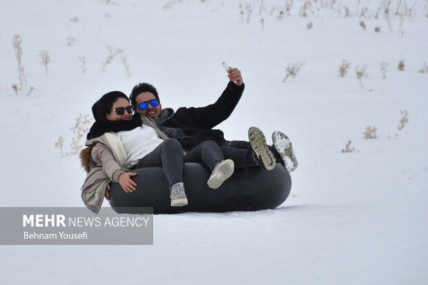 'Shohada-ye Sarband' Ski Resort in Markazi province
