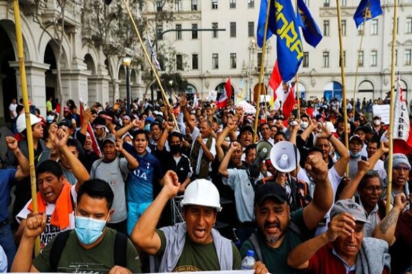 Peru'da hükümet karşıtı protestolar yeniden başladı
