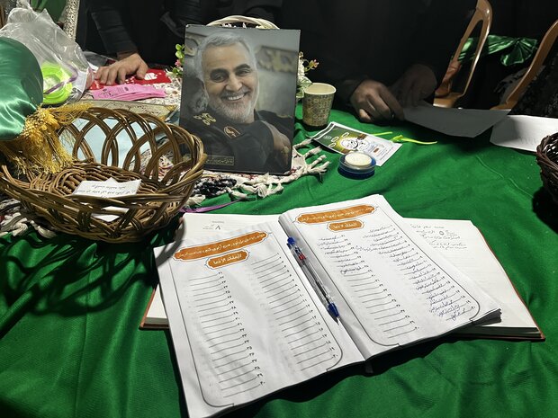 گروهی که هوای دختران کمحجاب را دارد 2