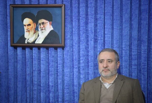 دیدار استاندار خراسان جنوبی با خانواده مرحوم «امیرمحمدخالقی» دیدار استاندار خراسان جنوبی با خانواده مرحوم «امیرمحمدخالقی»