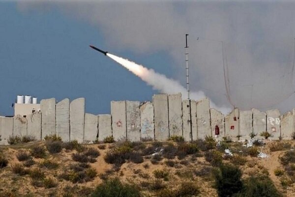 آزمایش موشکی جدید مقاومت فلسطین در سواحل غزه+ عکس