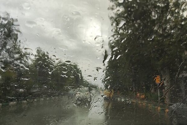 آغاز بارش باران در ایلام/ احتمال سیلاب در استان وجود دارد