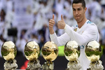 Ronaldo, Ballon d'Or ödülünü sattı